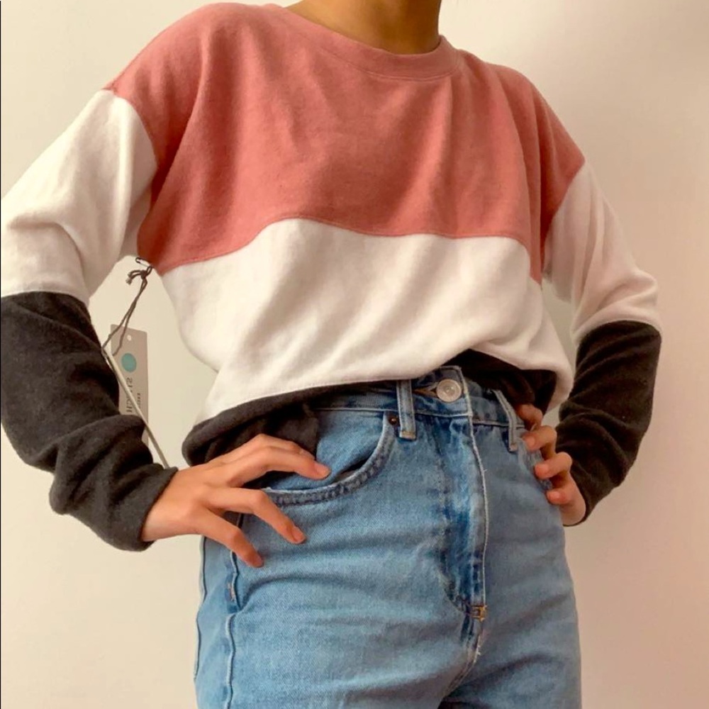 NWT Nine Britton Dalia Brushed Knit Top Sweater